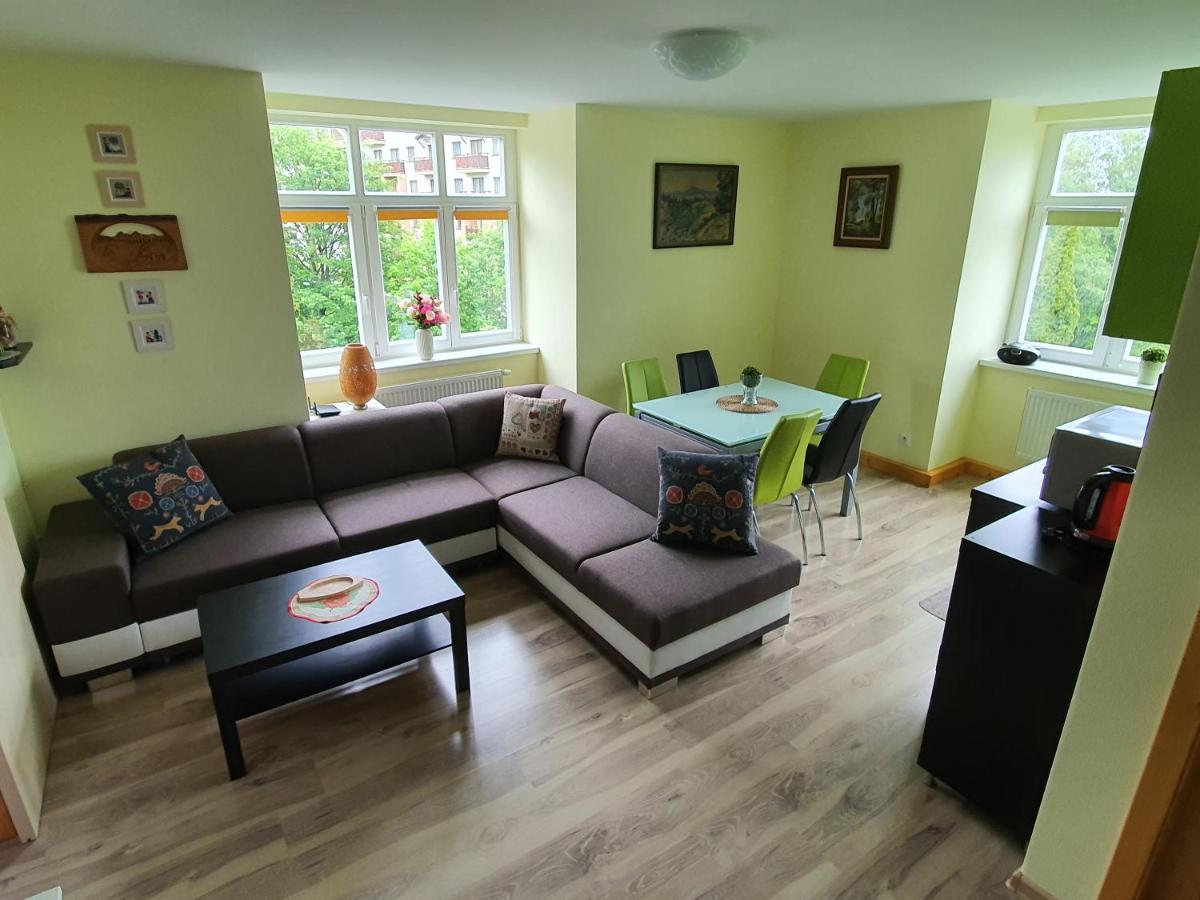 Apartman Helenka Stara Morava タトランスカ・ ロムニツァ エクステリア 写真