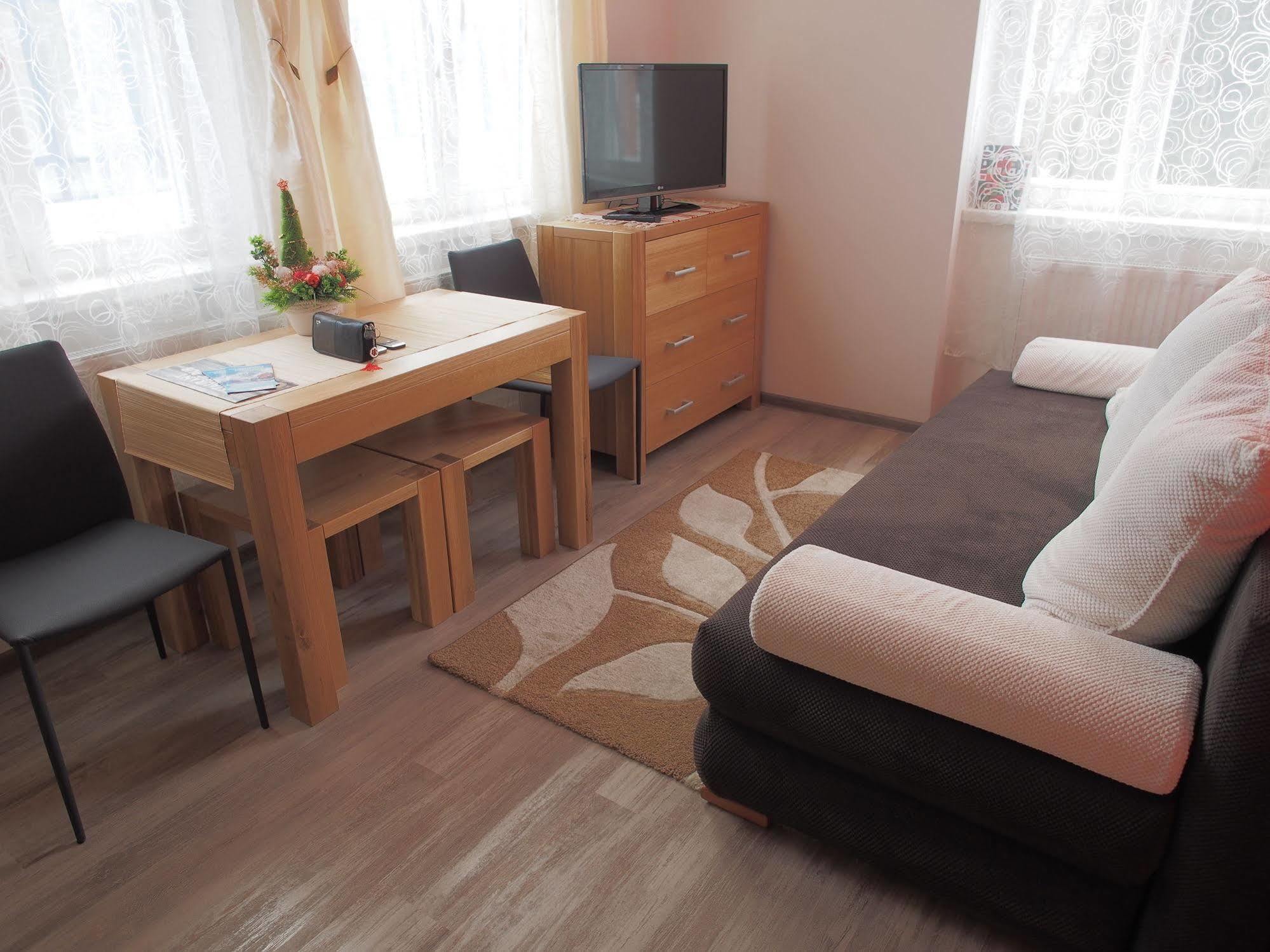 Apartman Helenka Stara Morava タトランスカ・ ロムニツァ エクステリア 写真