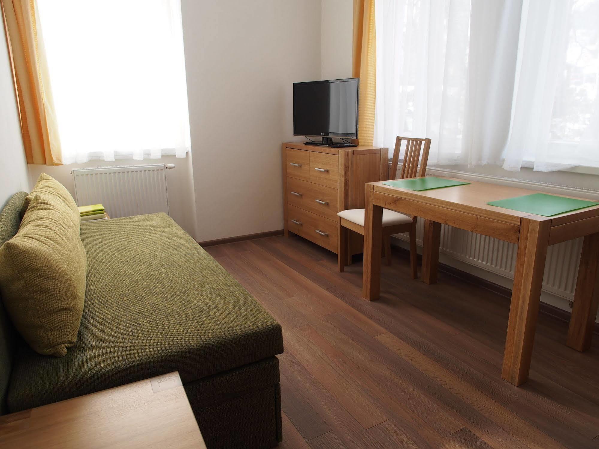 Apartman Helenka Stara Morava タトランスカ・ ロムニツァ エクステリア 写真